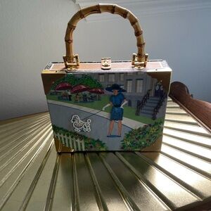 Cigar box handbag